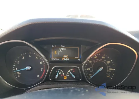 2016 Ford Focus Se z USA, uszkodzony, nr VIN 1FADP3F21GL215411